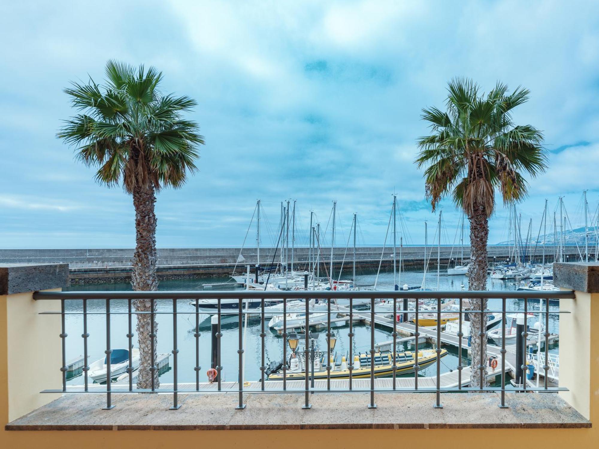 Dreams Madeira Resort Spa & Marina カニサル エクステリア 写真