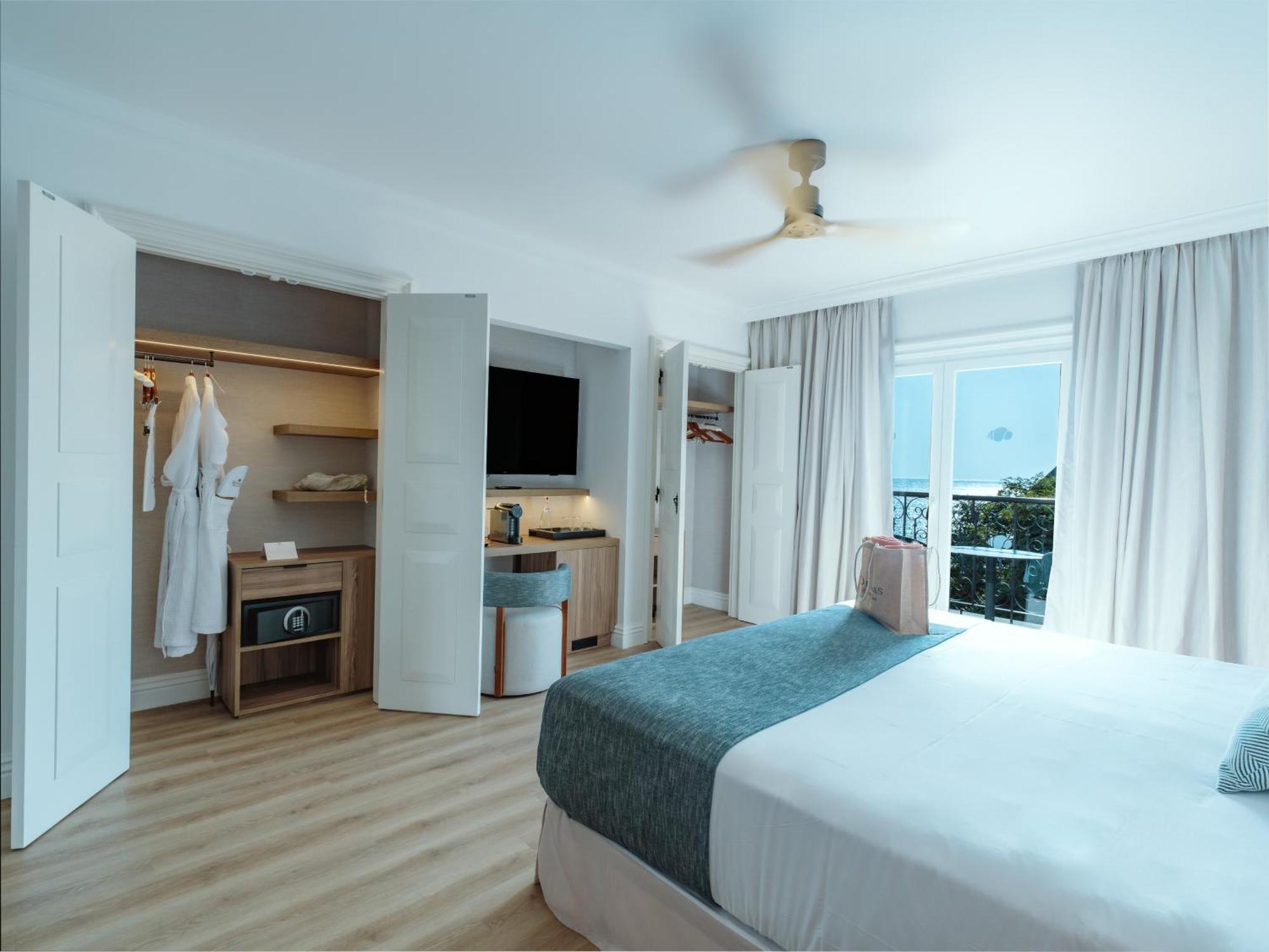 Dreams Madeira Resort Spa & Marina カニサル エクステリア 写真