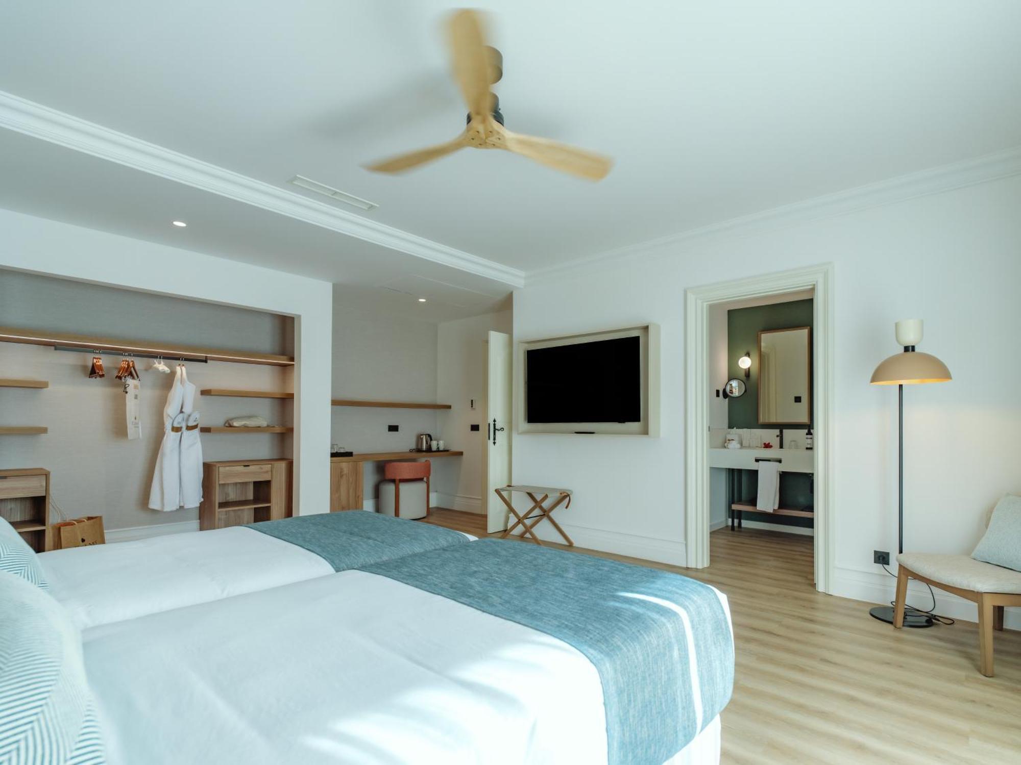 Dreams Madeira Resort Spa & Marina カニサル エクステリア 写真